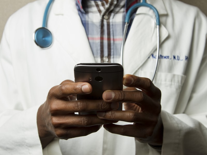 PMDC doctor on urgent video consultation via ZindagiCare